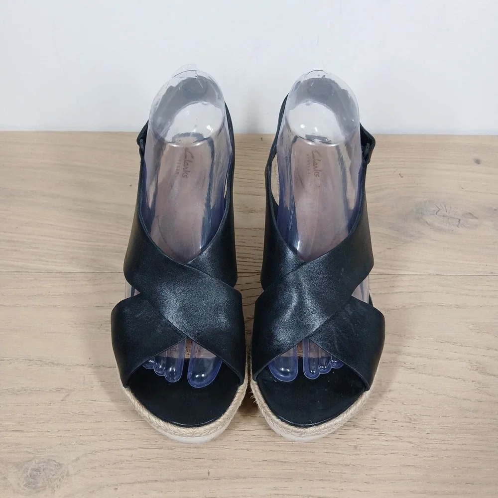 Clarks Sandals Womens 8 Black Leather Espadrille Wedge Boho Comfort Resort Chic